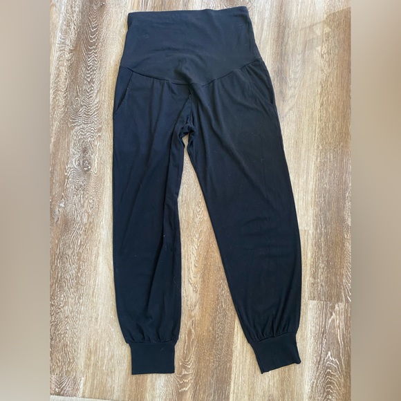 Maternity Sweatpants. Set of 2. Size Small. Great Condition. - Picture 3 of 4